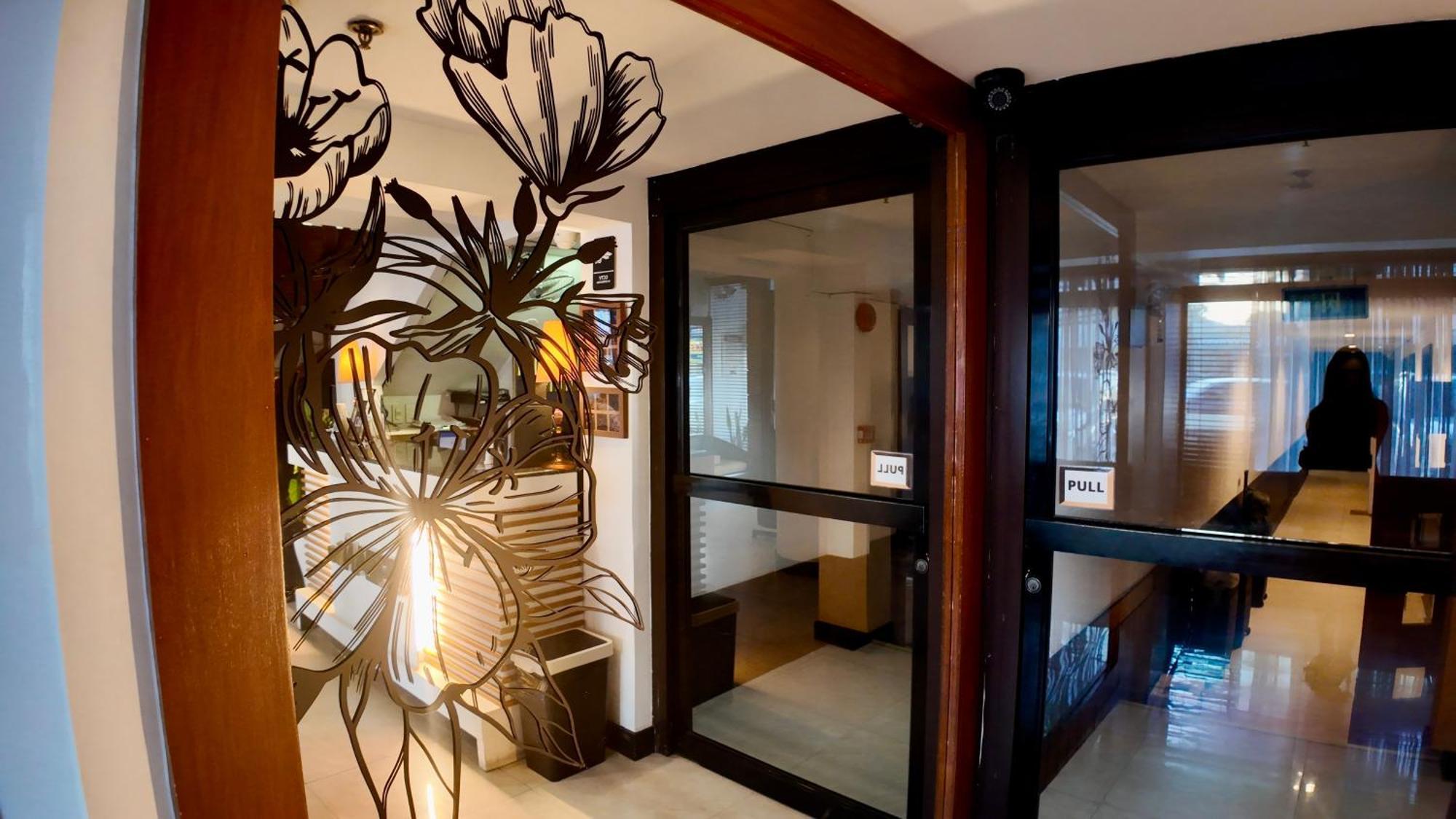 Urban Inn Iloilo Εξωτερικό φωτογραφία