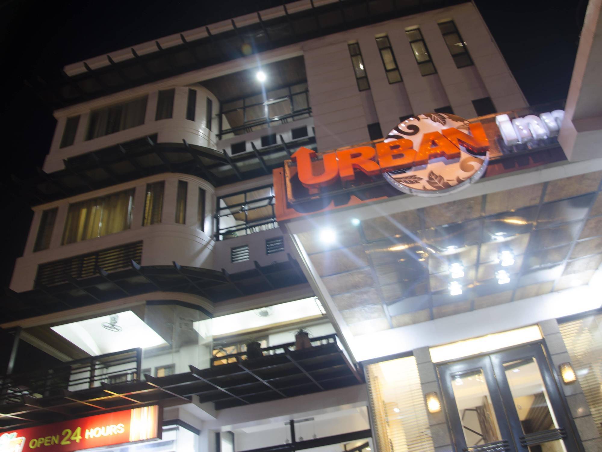 Urban Inn Iloilo Powered By Cocotel Εξωτερικό φωτογραφία